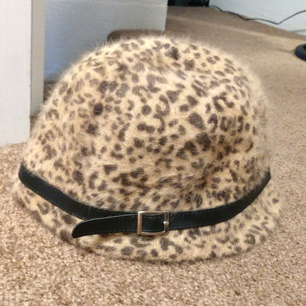 Leopard print hat 1920's style